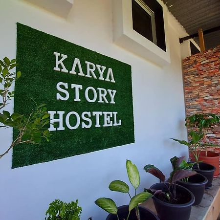 Karya Story Hostel Кудат Экстерьер фото